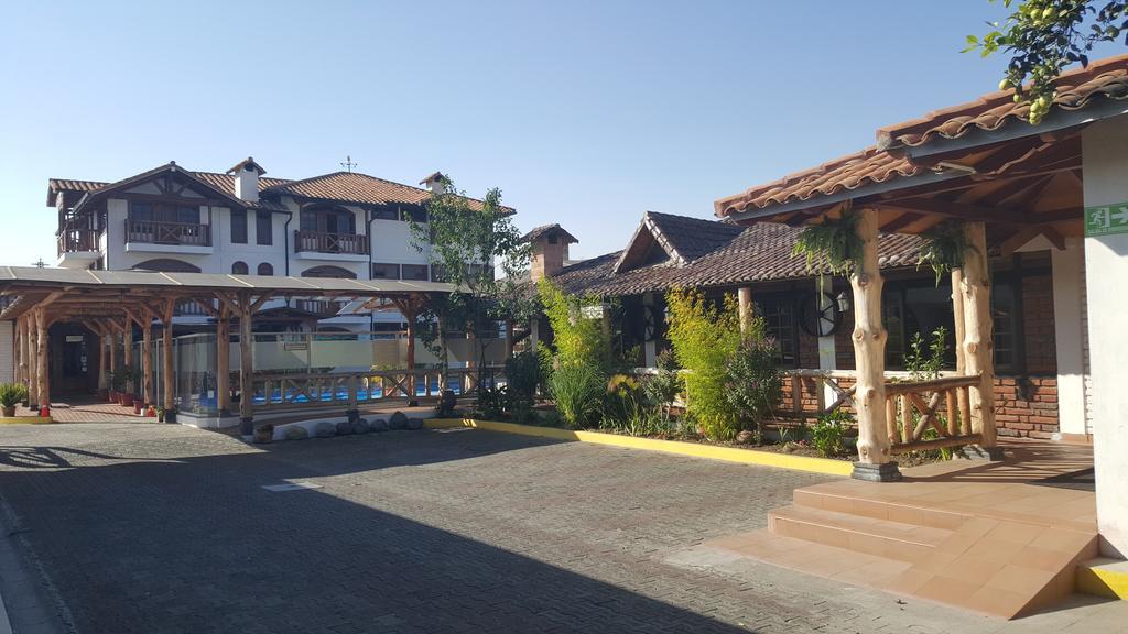 Hosteria El Imperio Real Salcedo Екстериор снимка