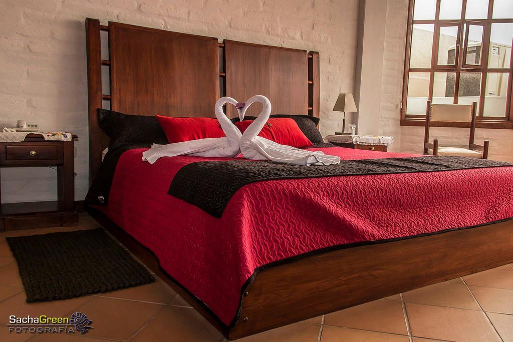 Hosteria El Imperio Real Salcedo Екстериор снимка