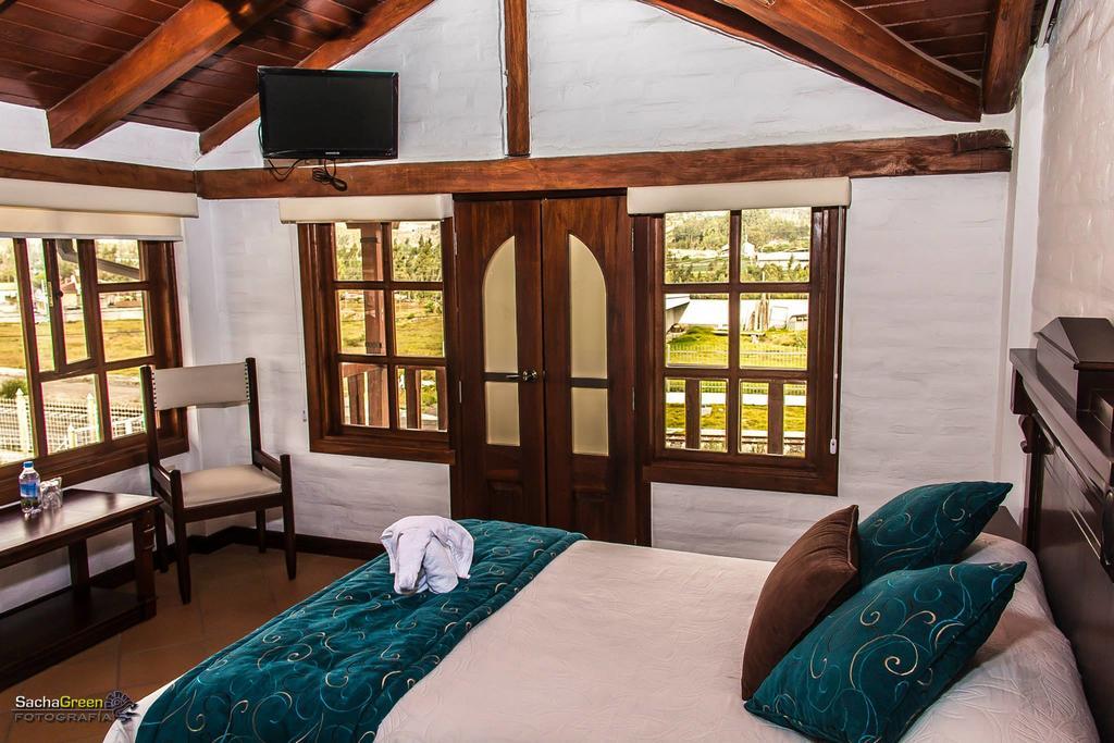 Hosteria El Imperio Real Salcedo Екстериор снимка